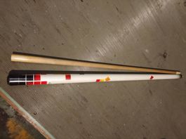 Billard Queue mit 2 Teilen und blauer Pomeranze