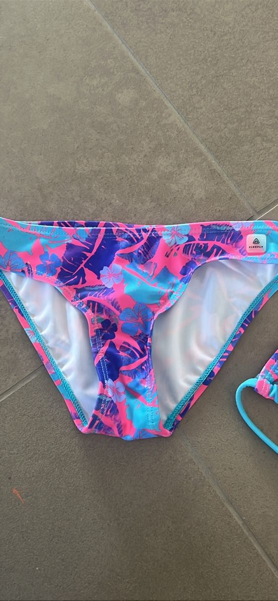 Costumi da bagno & Bikini: Sommerlicher Bikini mit Blumenmuster, Gr. 116 – Nuovo (secondo la descrizione) da Seon venduto da Sunny-Schmuck78 2