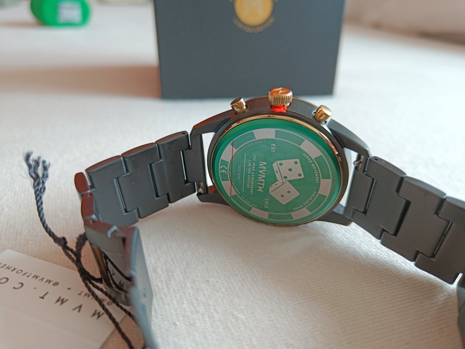Orologi: MVMT Anniversary Watch Collection – Nuovo e nell'imballaggio originale da Sursee venduto da Smiste 5
