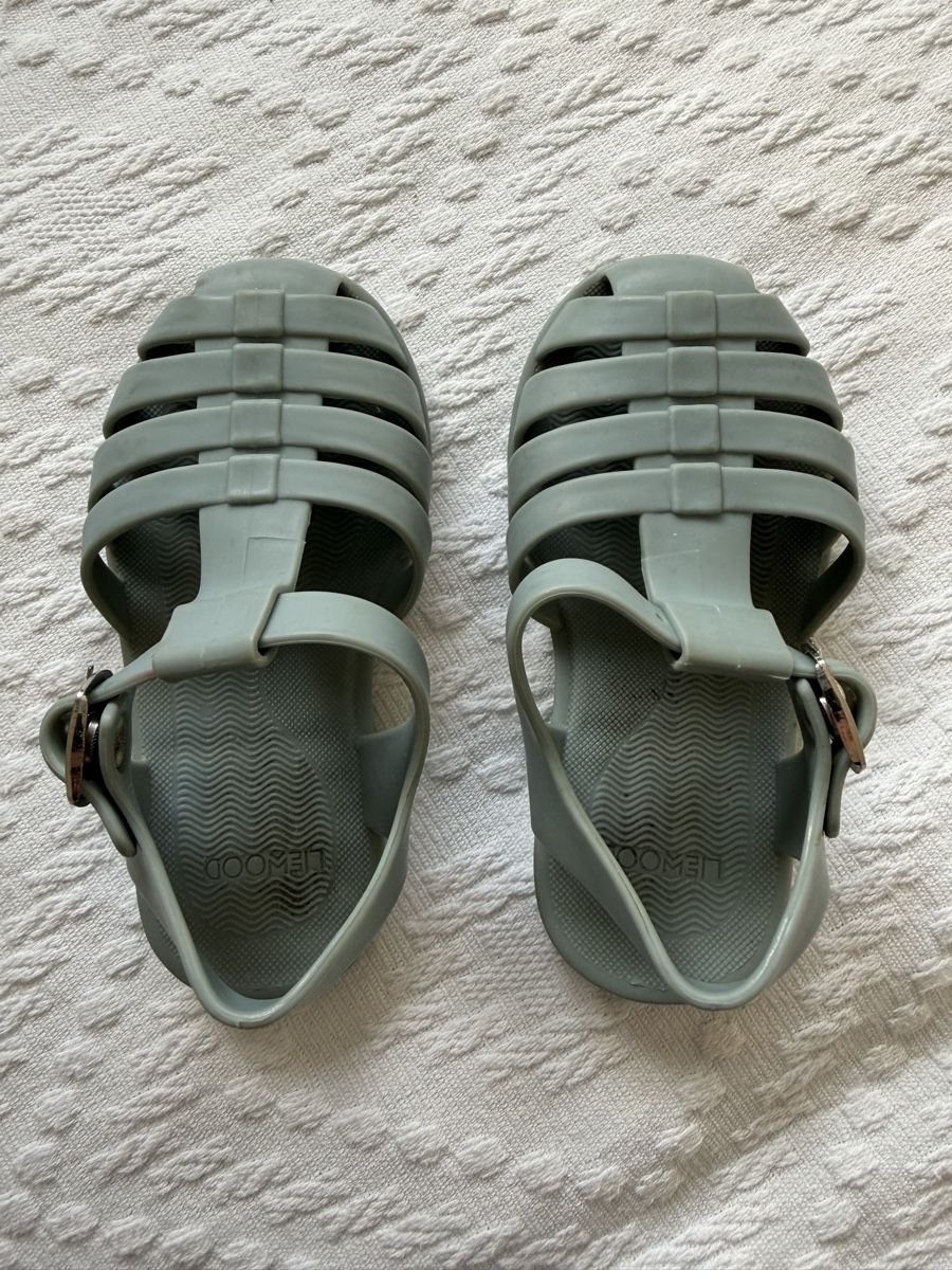 Liewood Schuhe für Jungen: Liewood Badesandalen - Grösse 23 – Gebraucht aus Dornach von bachmcar