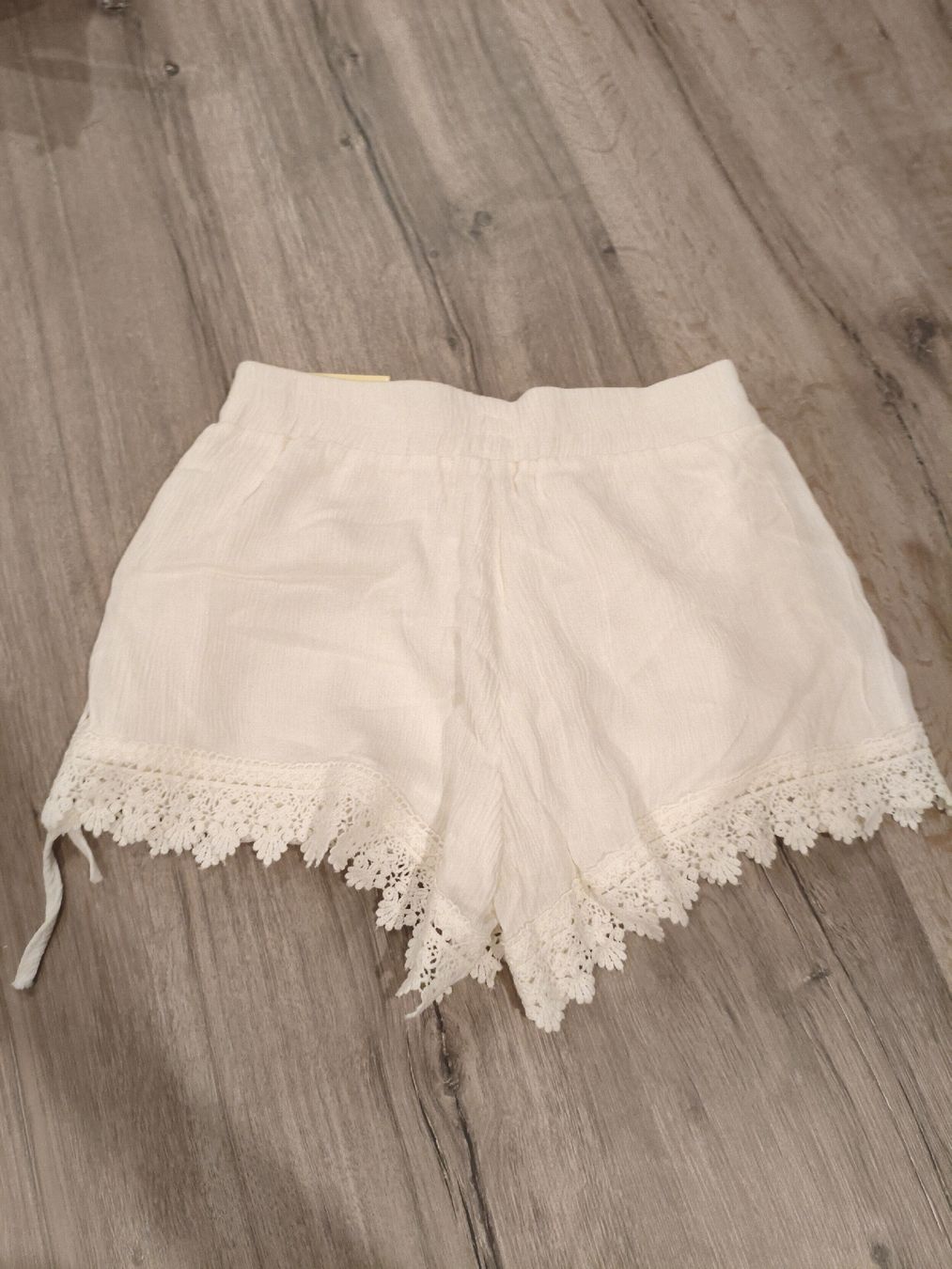 Pantaloni: pantaloncini lino – Nuovo e nell'imballaggio originale da Bioggio venduto da OresteIronix 1