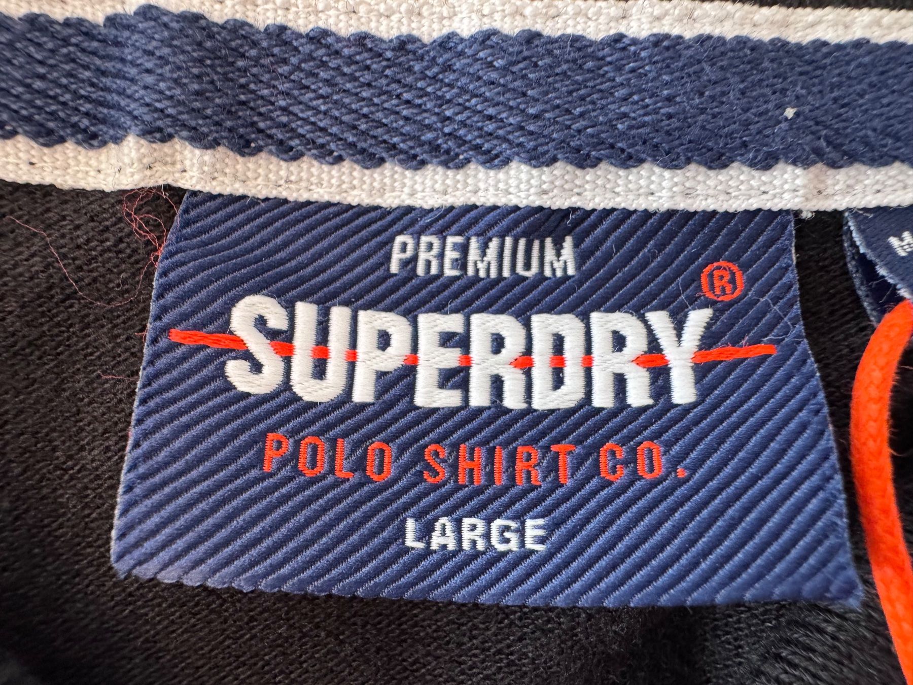 Superdry Magliette Polo: Polo SuperDRy – Nuovo (secondo la descrizione) da Lausanne venduto da Neytirii 3