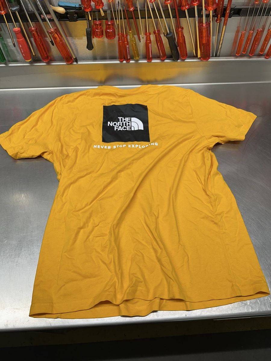 T-Shirts: The North Face T-Shirt gelb – Gebraucht aus Schwende von weesli 3