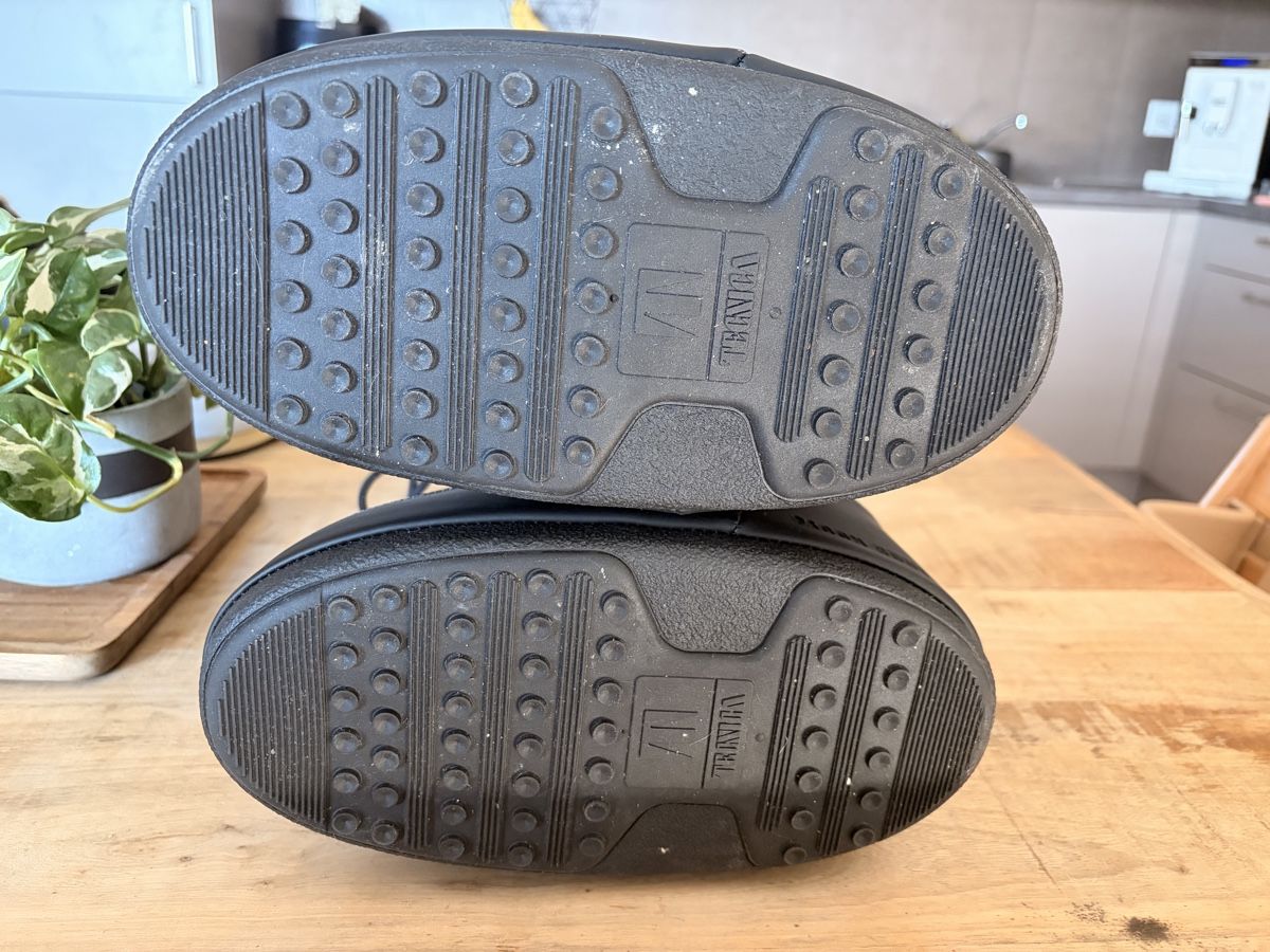 Moon Boot Damenschuhe: Moon Boot noires – Taille 39/41 – Gebraucht aus Crans VS von yor_n5h8 2