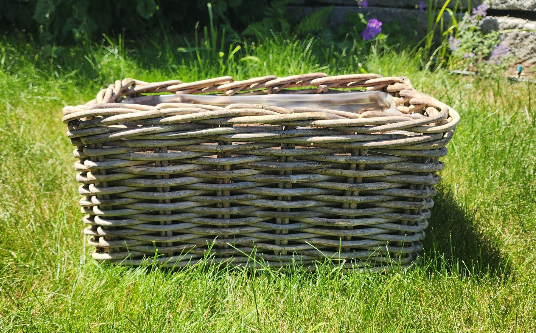 Blumentöpfe: Blumenkasten aus Rattan – Gebraucht aus Gempen von Stefy0