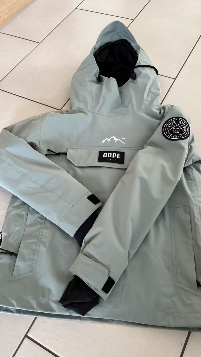 Dope Jacken: Dope Jacke hellgrün XXS – Gebraucht aus Merenschwand von mala79 1