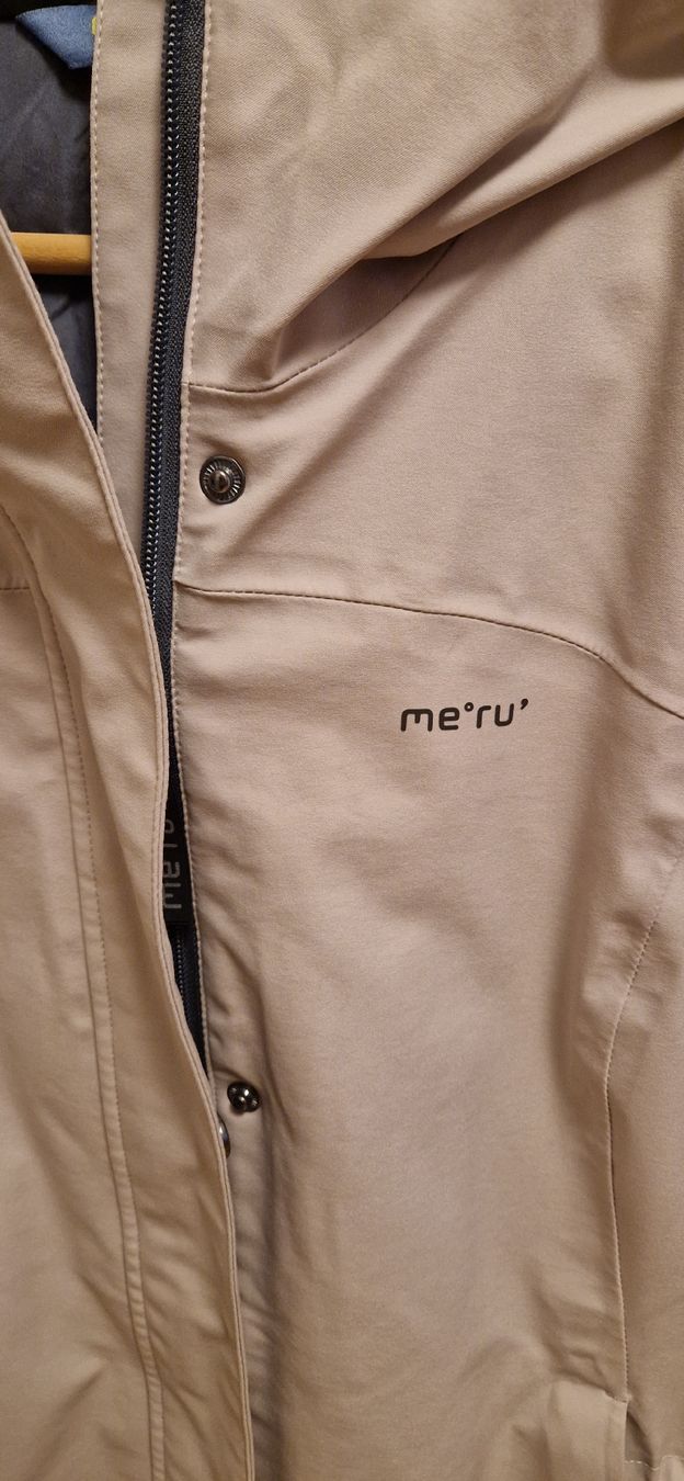 Mäntel: Meru Mantel Sterling 40 creme – Neu (gemäss Beschreibung) aus Zürich von c.line89 1