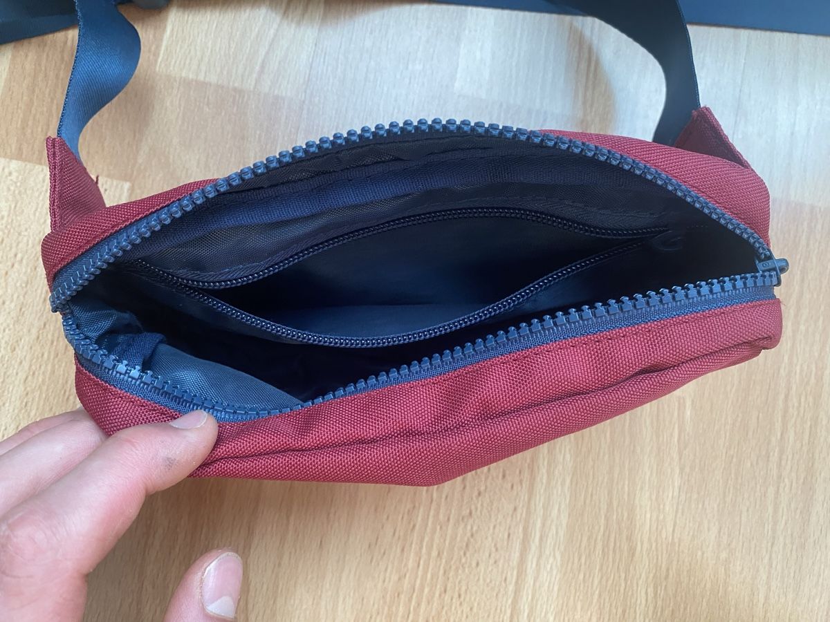 Ellesse Taschen: Sac banane ellesse bordeau – Neu (gemäss Beschreibung) aus Ecuvillens von bru_9pbq 1