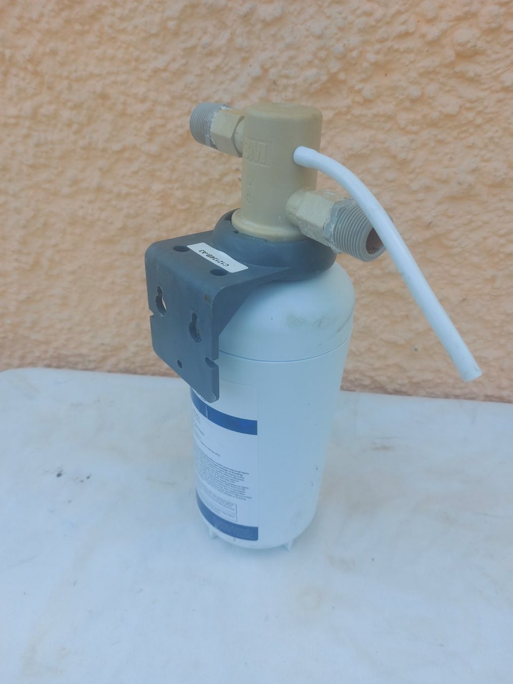 Installations sanitaires: 3M HF40-S Wasserfiltersystem – D'occasion à Rheinau par profitronic.shop 9