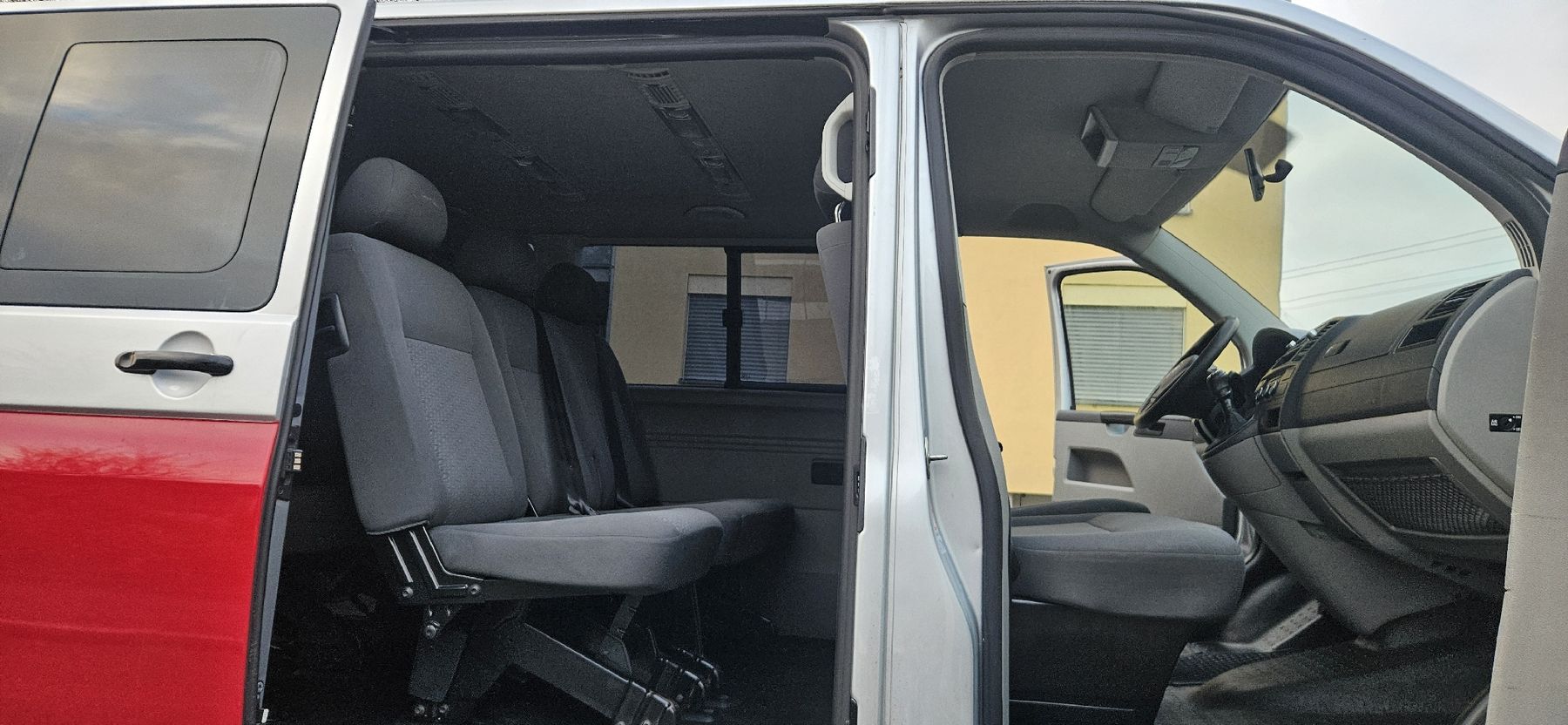 VW Véhicules de camping: VW T5 4MOTION CARAVELLE CAMPER – D'occasion à Dietlikon par svajc80 4