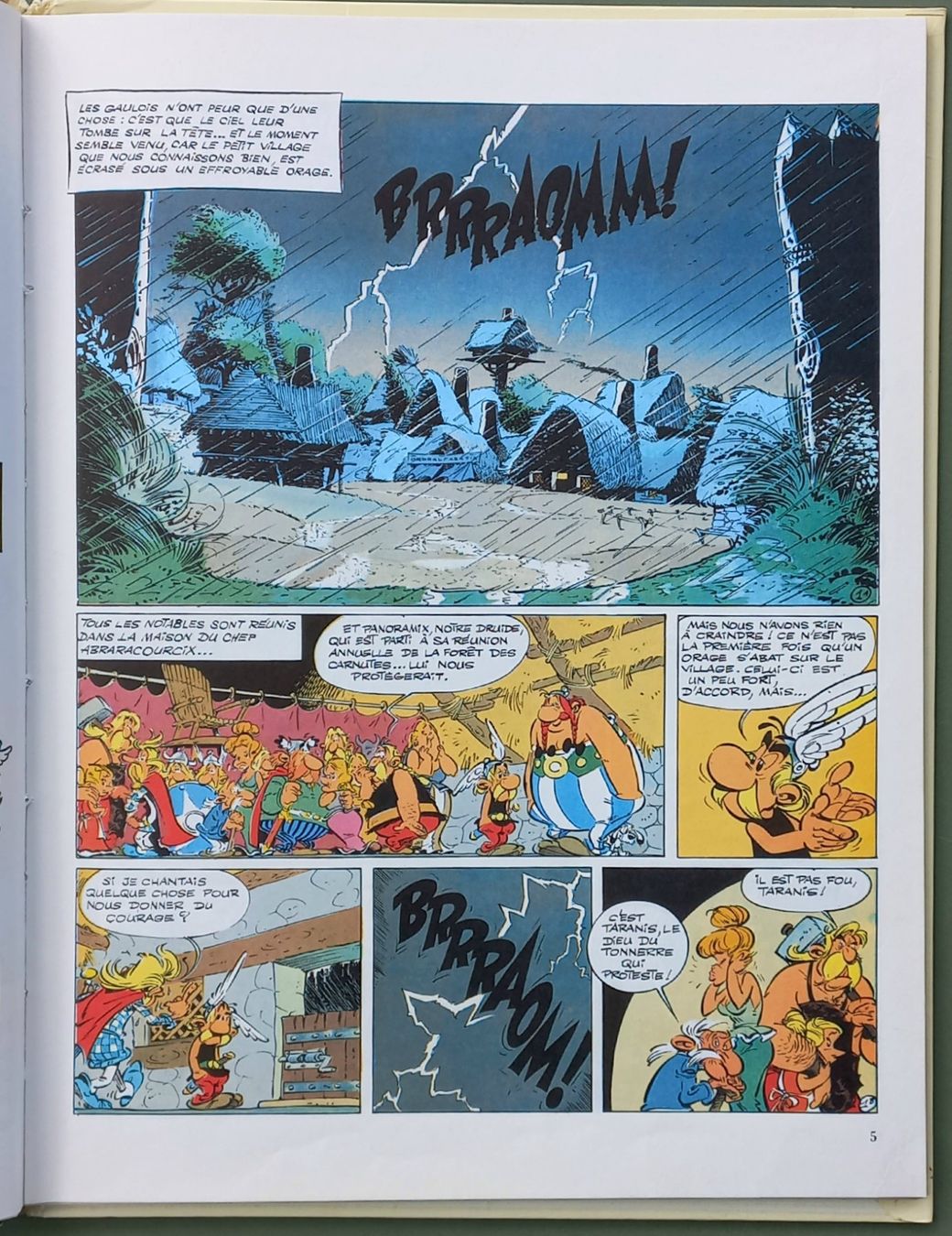 BD: BD Comic - Astérix - Le Devin – D'occasion à Niederuzwil par lubimaja 1