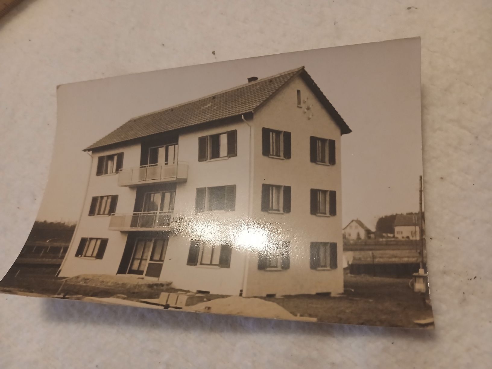 Ansichtskarten: Historische Ansichtskarte Wohnhaus mit Notizen gebraucht – Gebraucht aus Belp von Guadalupe84