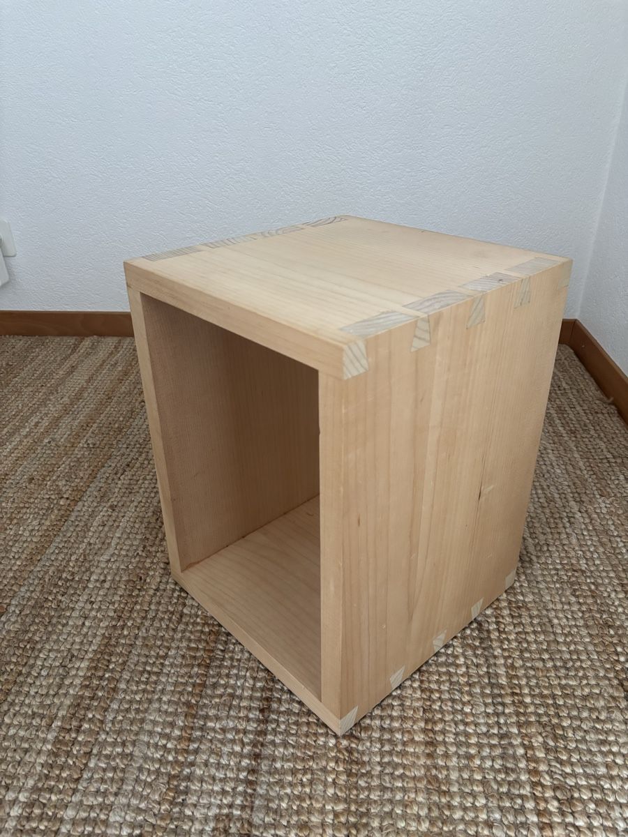 Comodini: Nachttisch/Hocker aus Holz – Usato da Bern venduto da wisemagpie 6