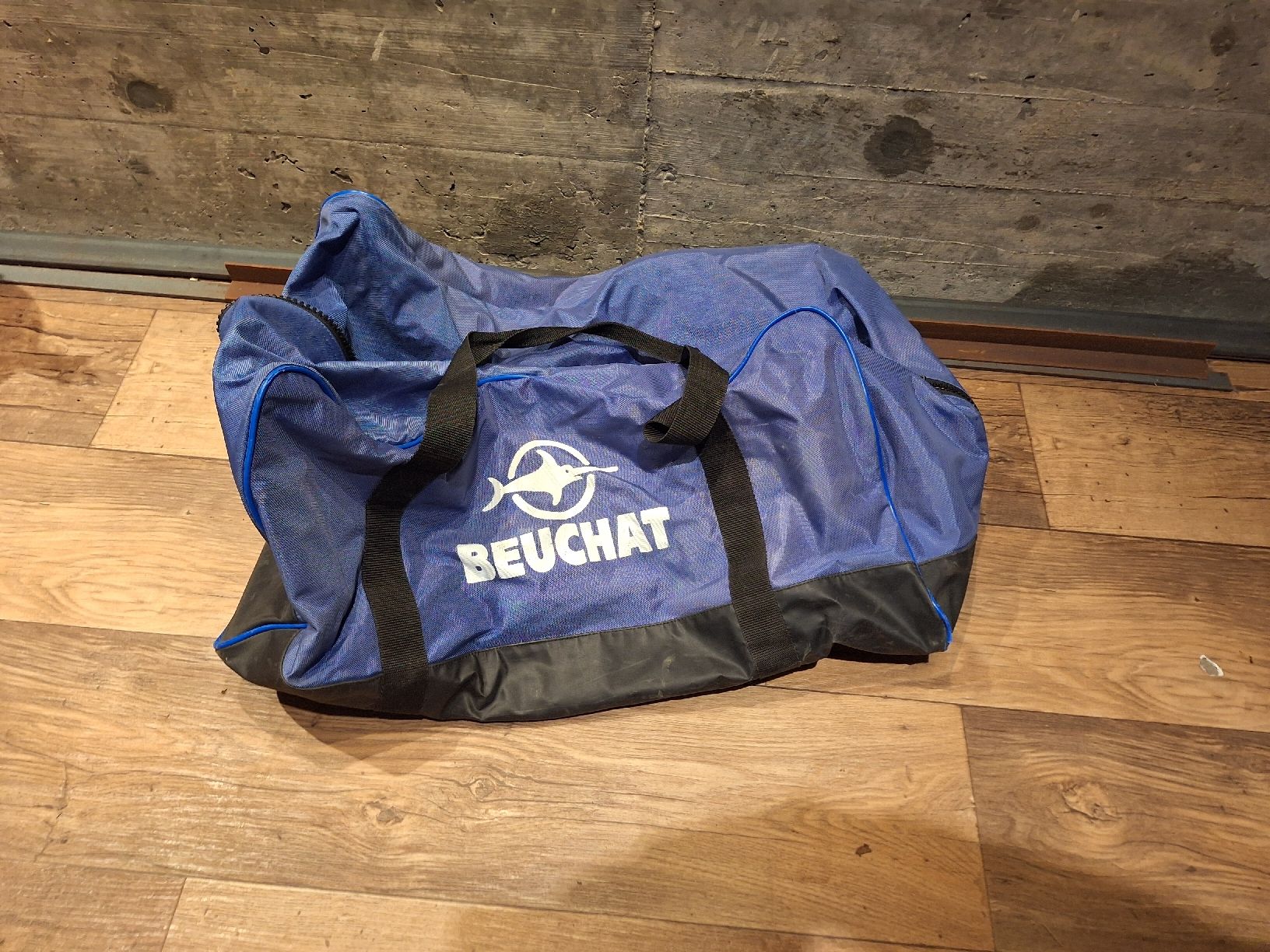 Borse: Beuchat Tauchanzug Tasche – Usato da Ipsach venduto da nik_6hkj