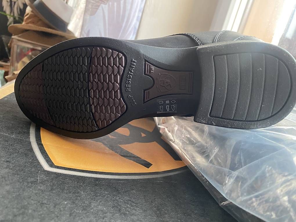 Scarpe per cavalli: Stivali equitazione Ariat Bromont  – Usato da Lugano venduto da Sam_fss7 4