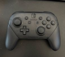Nintendo Switch Pro Controller, Zustand wie neu