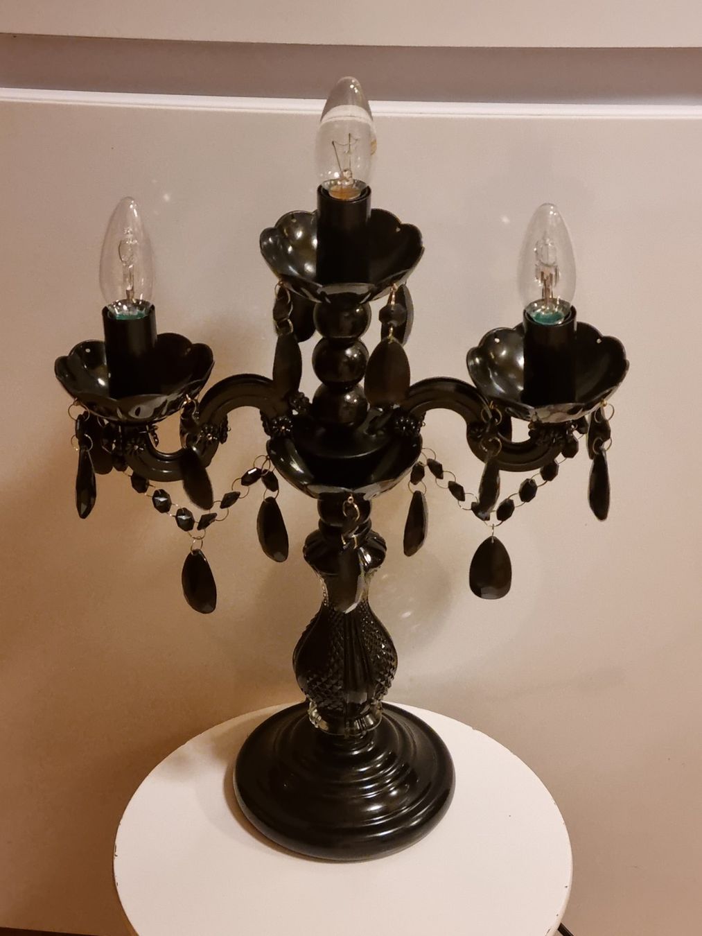 Lampen: Barock Tischlampe 3-arm Schwarz Glasfuß – Gebraucht aus Scharnachtal von devin03 1