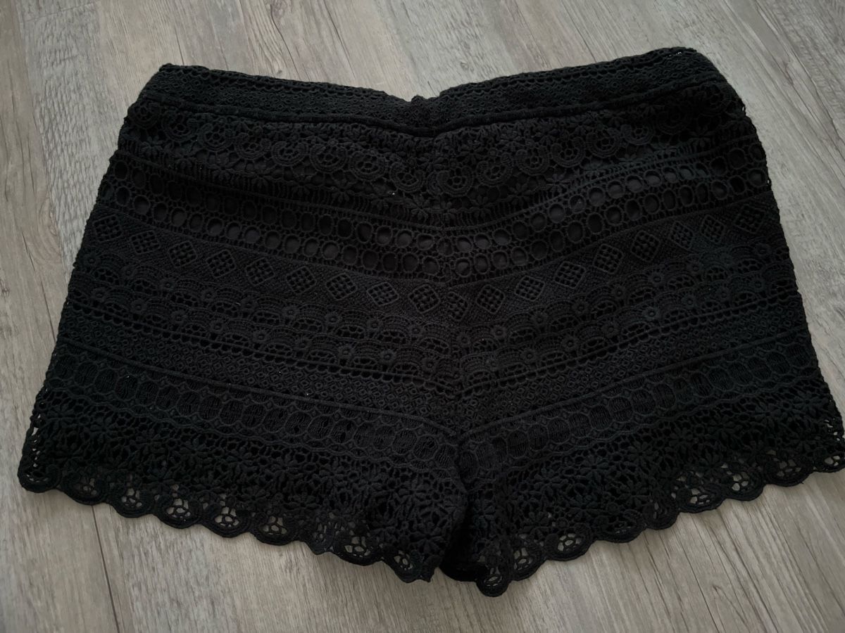 Mango Lotti & Set di vestiti: Jeans Shorts & Stoff Shorts – Usato da Muhen venduto da cor_6fyh 4