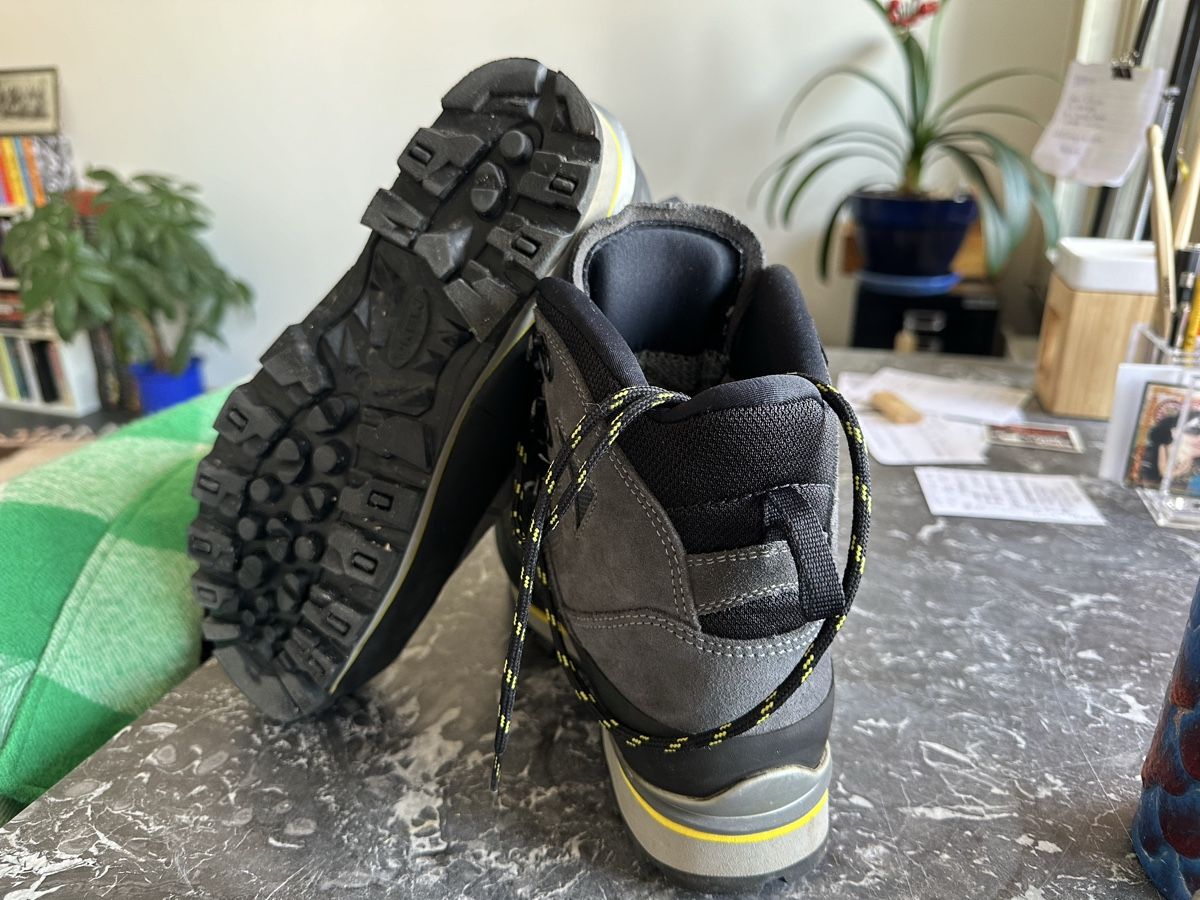 Meindl Herrenschuhe: MEINDL Comfort Fit Wanderschuhe – Neu (gemäss Beschreibung) aus Zürich von meyer_meyer 1