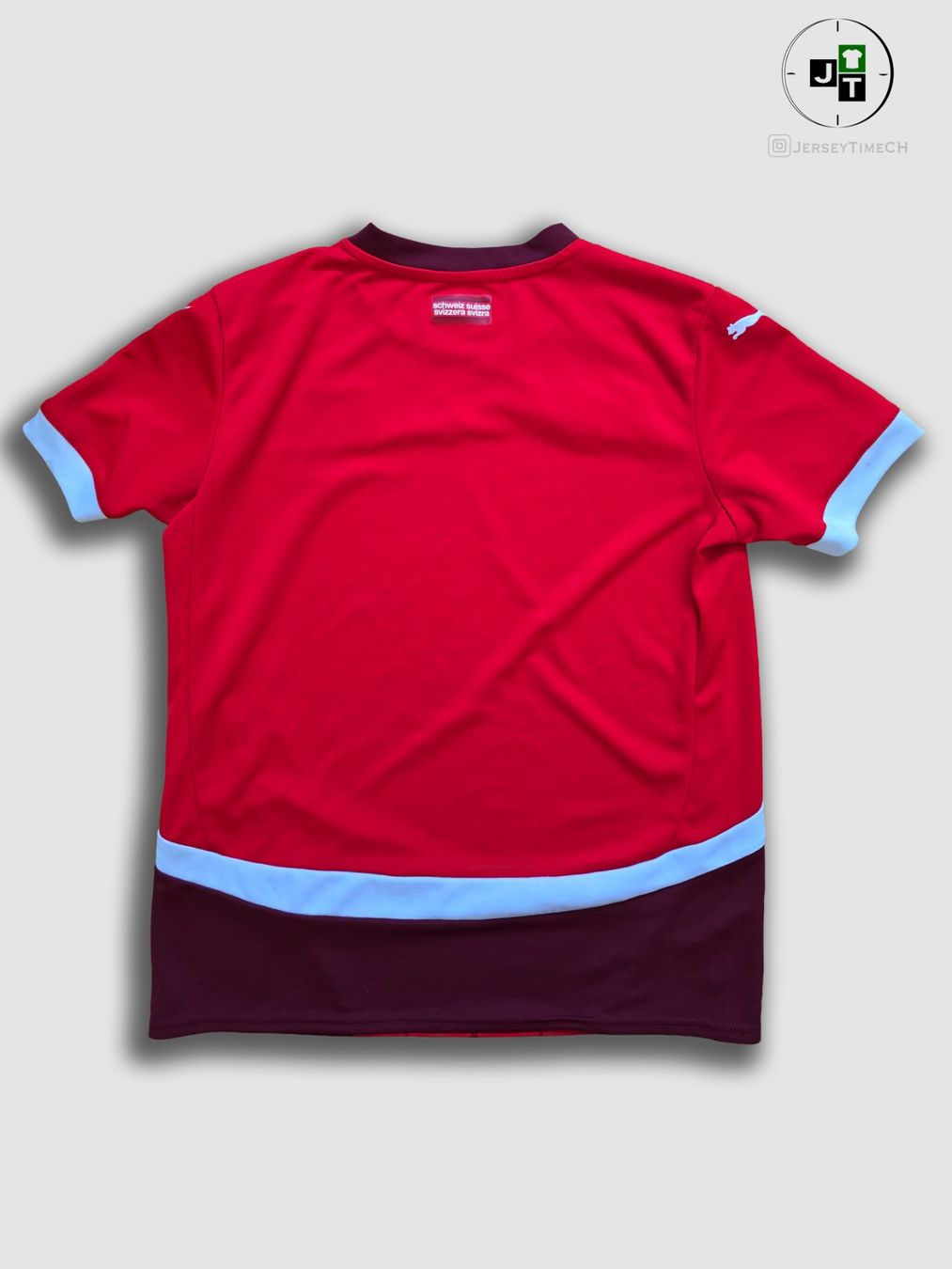 Puma Scarpe, pantaloni & magliette da ginnastica: SCHWEIZ NATI 2024 TRIKOT JUNIOR L – Usato da Lüchingen venduto da Jersey_Time 1