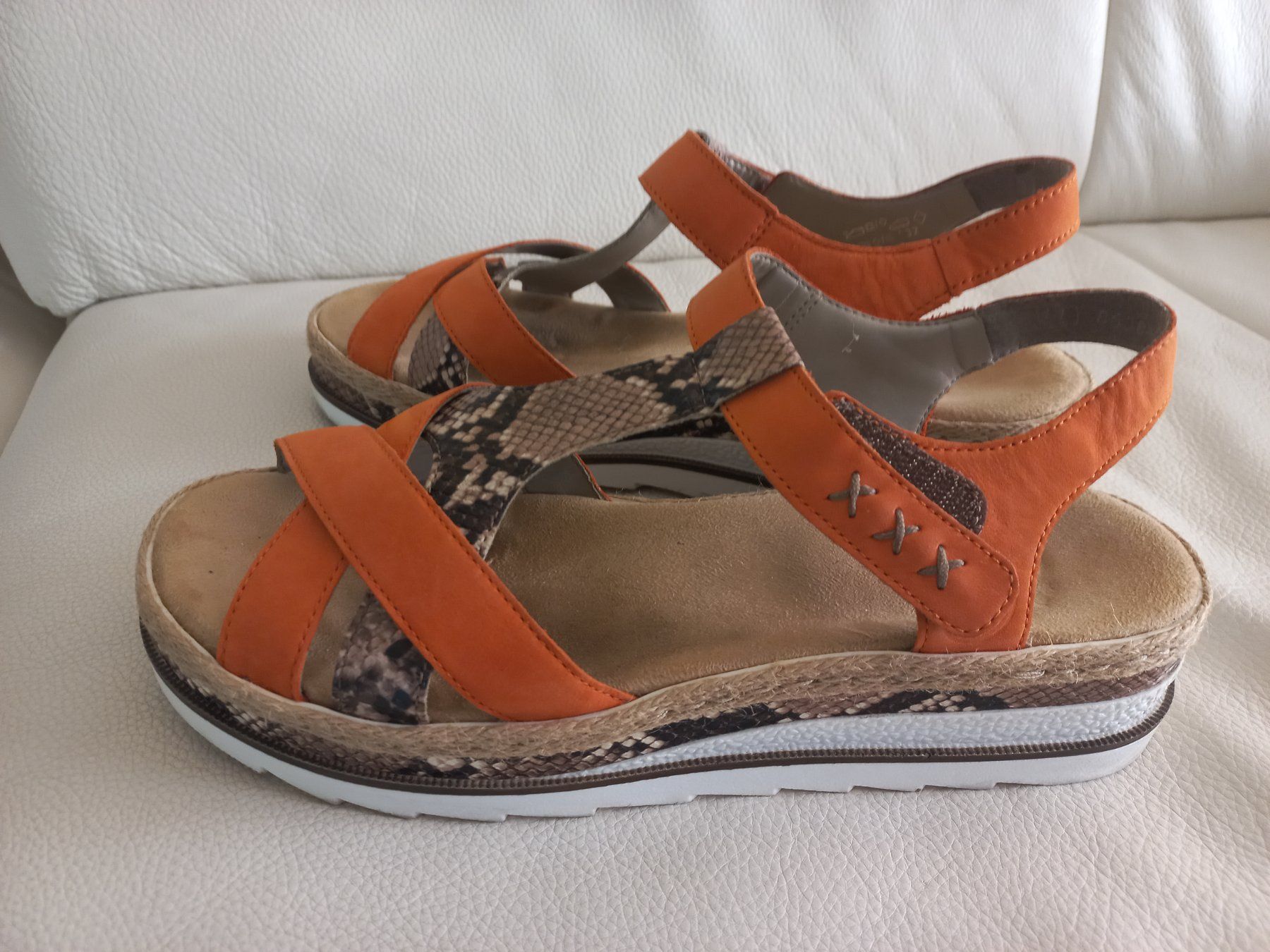 Rieker Scarpe da donna: Sandale Rieker leopard Orange Gr 41 – Usato da Würenlos venduto da fanfan67