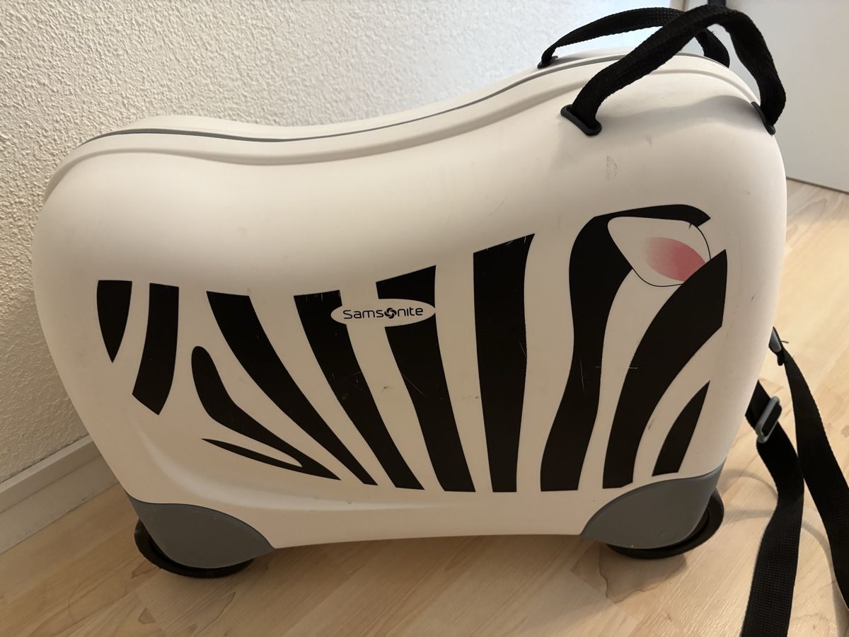 Samsonite Reisekoffer: Samsonite Kinderkoffer Zebra Design – Gebraucht aus Bülach von Karuna 1
