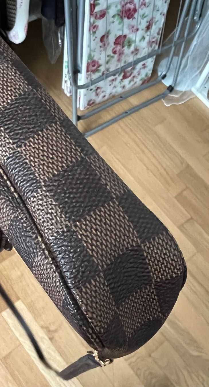 Borse: Louis Vuitton Pochette Damier Ebene NEU – Nuovo (secondo la descrizione) da Thusis venduto da Steffi_P 4