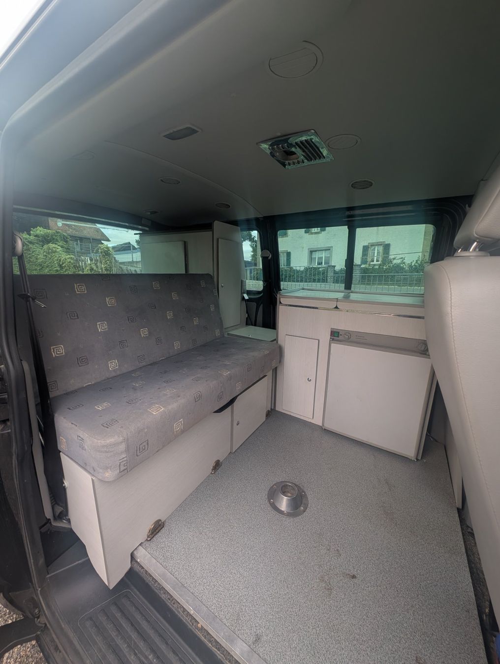 VW Automobili: VW T5 Kombi 2.0 TDI – Usato da Pomy venduto da dedelyrant 3