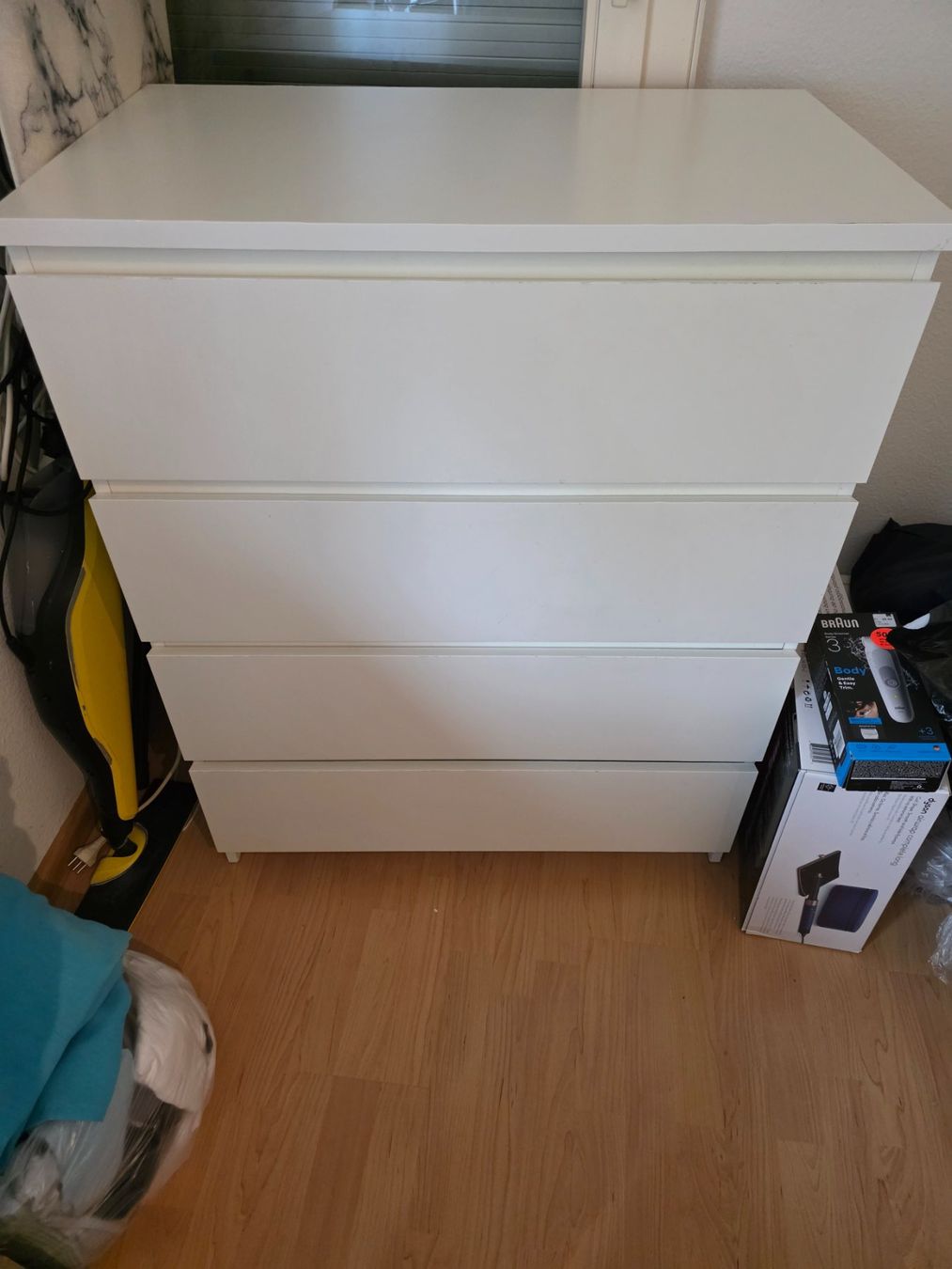 Ikea Cassettiere: Ikea malm Kommode weiss 4 Schubladen – Usato da Basel venduto da piz_hq2c