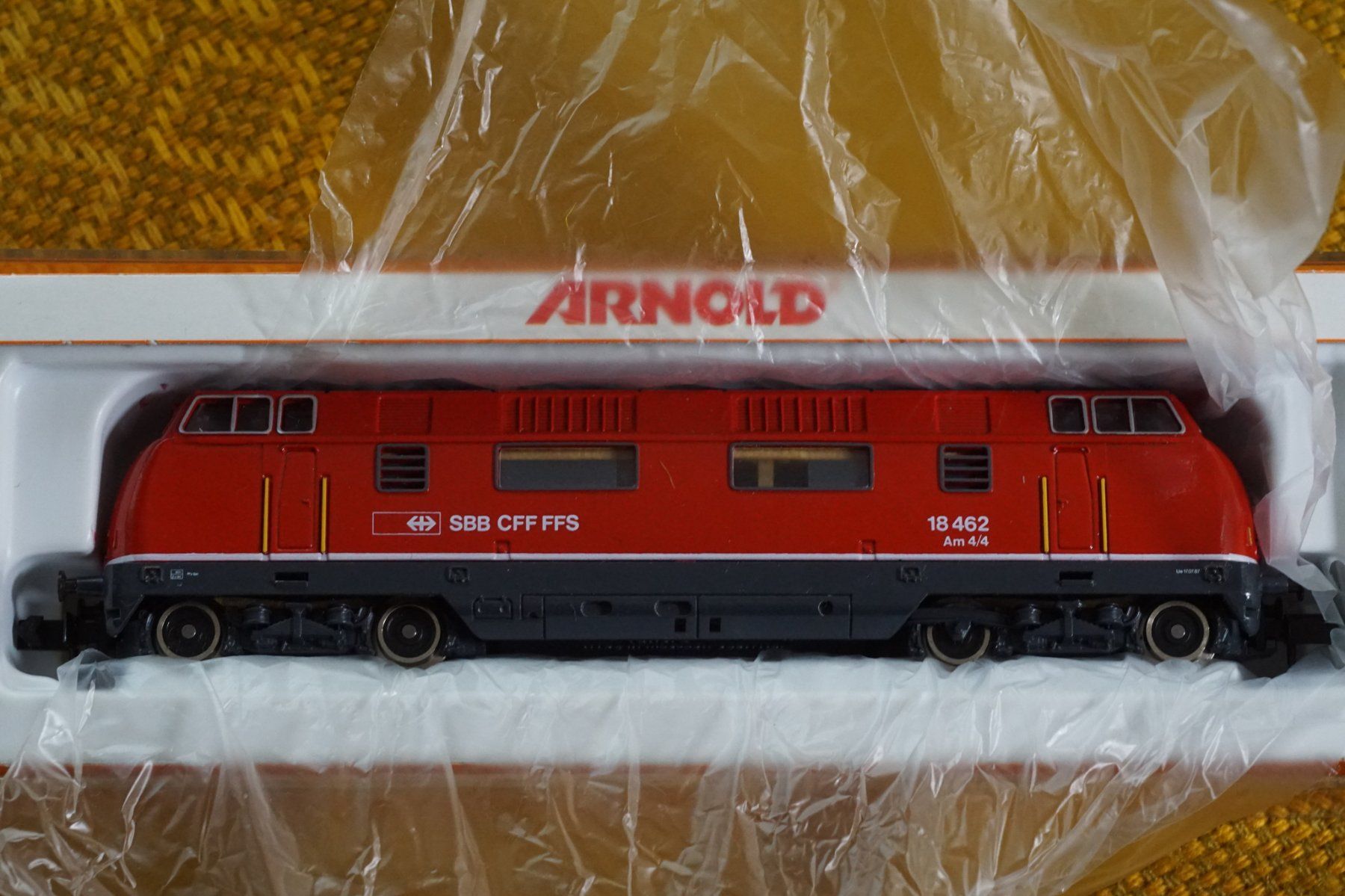 Arnold Modellini di ferrovie: ARNOLD Diesellok SBB Am 4/4 18462 – Usato da Gränichen venduto da iknow 2