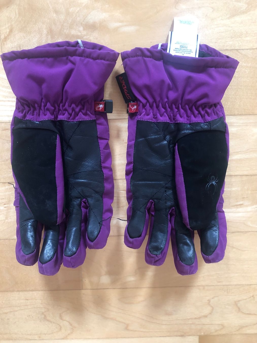 Spyder Guanti: Spider Ski-Handschuhe – Usato da Urdorf venduto da roses202 1