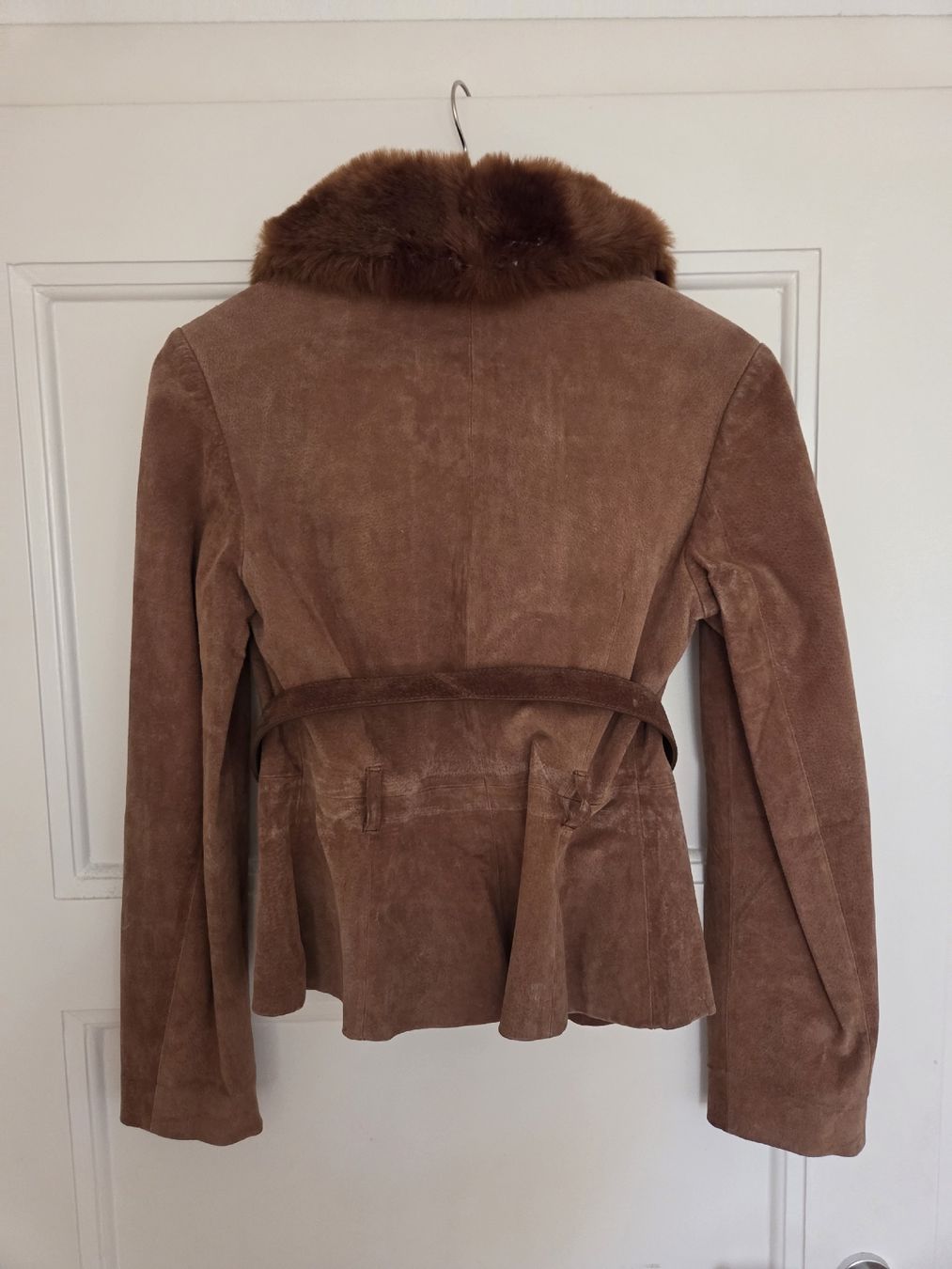 Mango Giacche: veste femme – Nuovo (secondo la descrizione) da Lausanne venduto da hel_ll2g 1