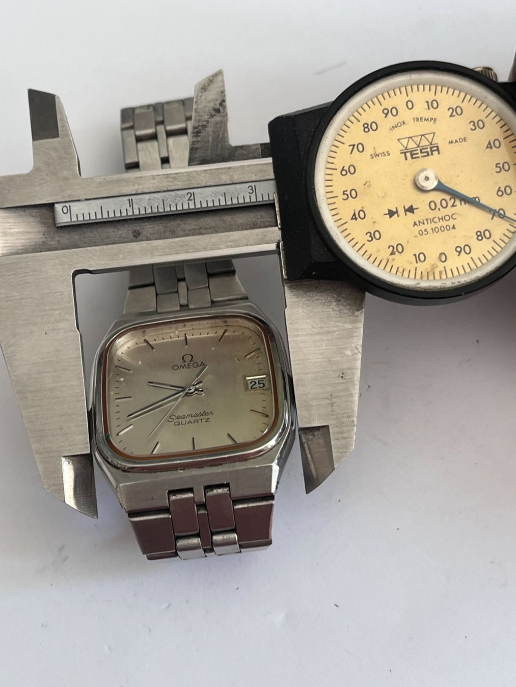 Omega Orologi: Omega Seamaster Quartz – Difettoso da Worblaufen venduto da chronyves 3
