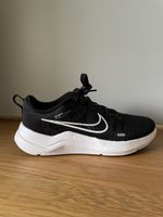 Nike Downshifter 12 Damen Laufschuhe schwarz Gr 38.5