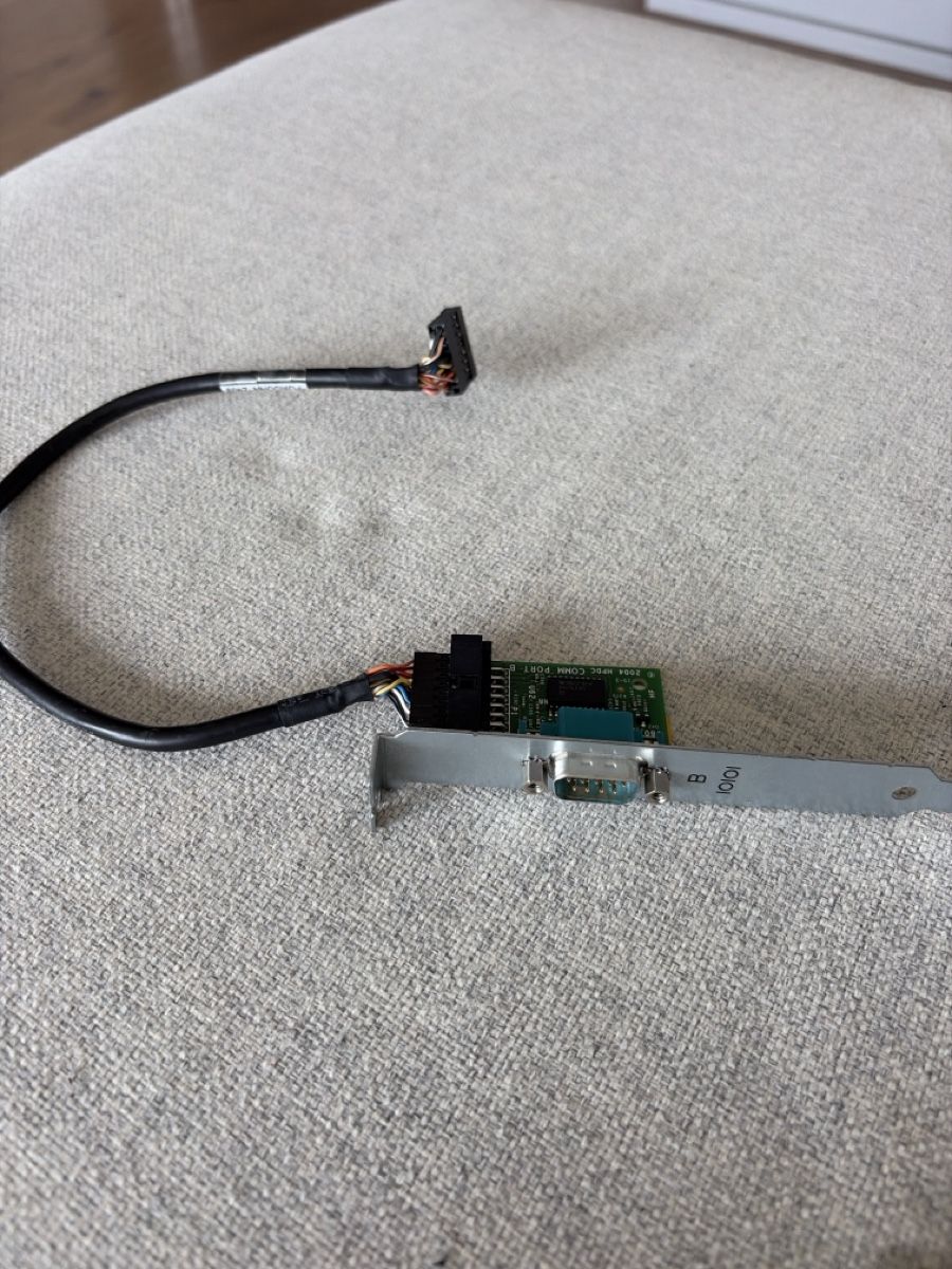 Componenti elettronici: 2xLAN 4Fach und COM Schnittstellen – Usato da GÜMLIGEN venduto da DJ-Jana 2