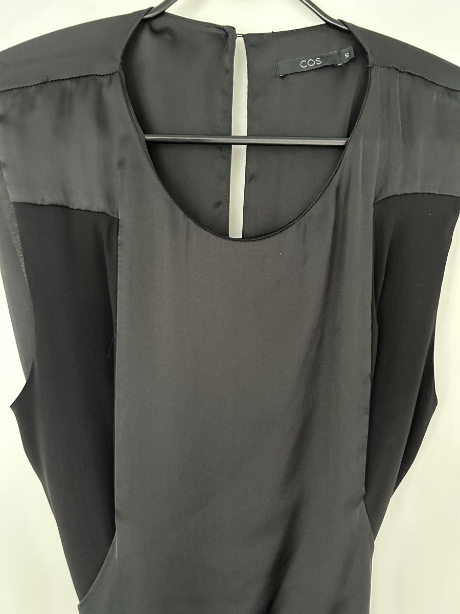 Cos Kleider: Coktailkleid Cos – Gebraucht aus Zürich von Robin_zh2 2