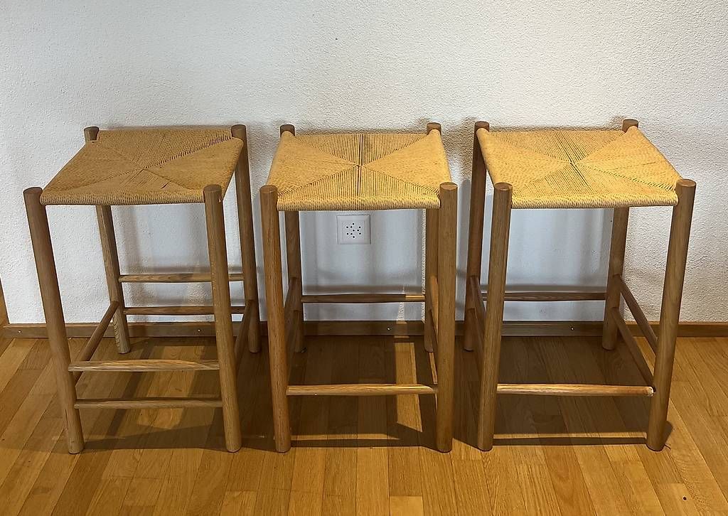 Hocker: Bar Stools – Gebraucht aus Hergiswil NW von mon_x6pw 1
