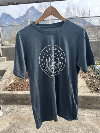 Fjällräven T-Shirt Damen Grösse S - Top Zustand!