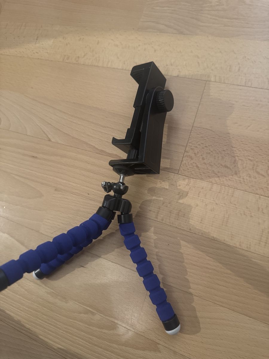 Stative & Köpfe: Mini Stativ / Tischstativ mit flexiblen Beinen, neu! – Neu (gemäss Beschreibung) aus Abtwil SG von ale2002 2