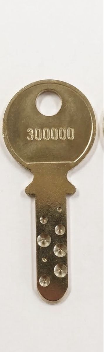 Chiavi: Kaba 300000  – Nuovo (secondo la descrizione) da Neuchâtel venduto da Goci07