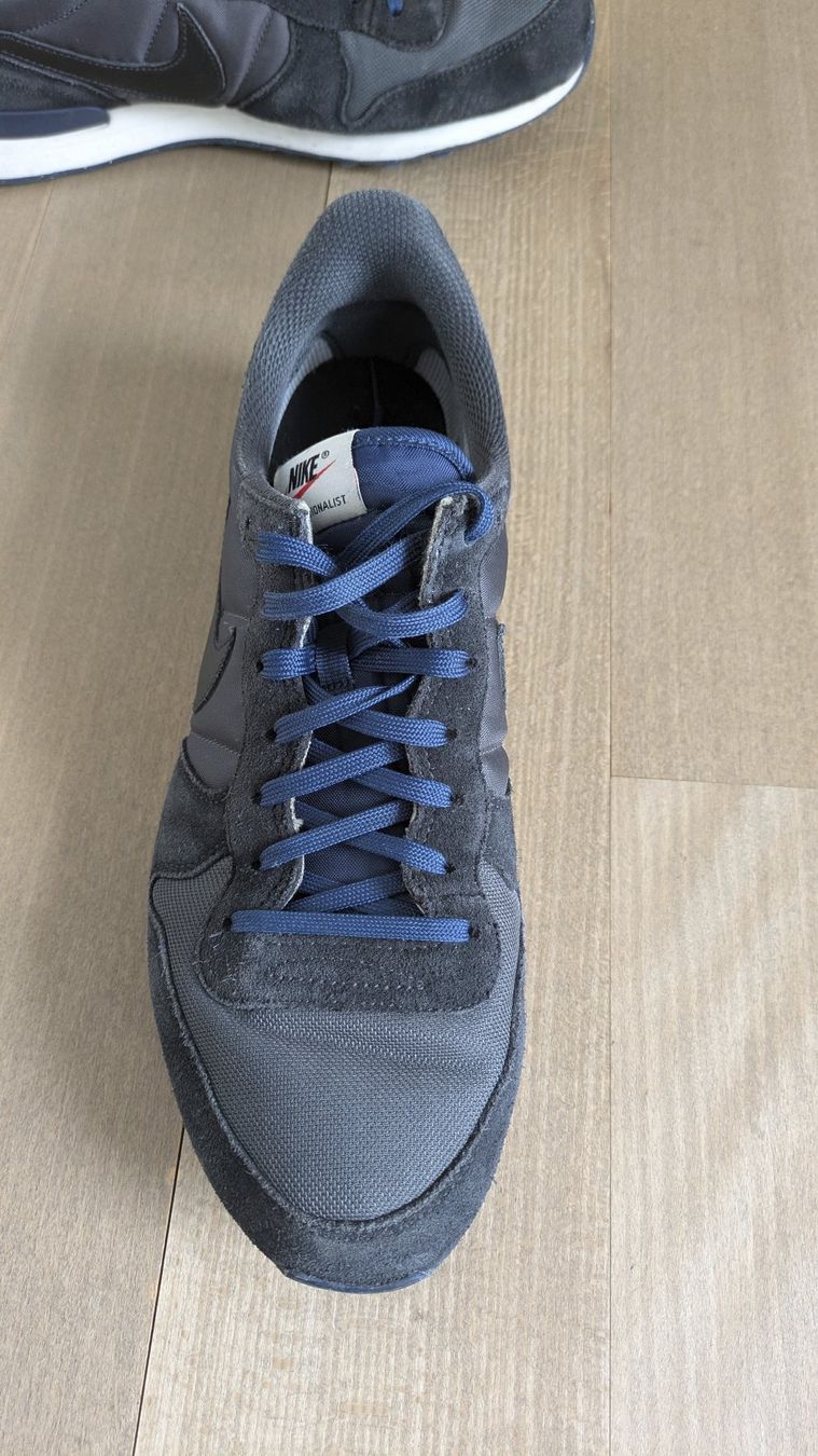 Nike Scarpe da uomo: Nike Internationalist By You Custom – Usato da Winterthur venduto da beeray 2