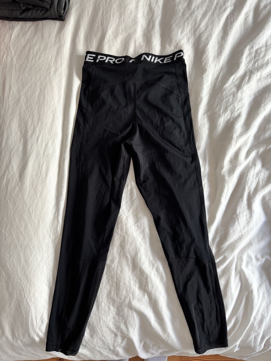 Nike Leggings: Jogging Nike – Usato da Crans-Montana venduto da Jano_brn 1