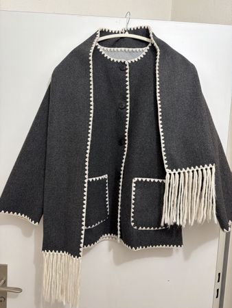 Chic Wool Blend Jacket with Fringe Scarf - Winter Style
