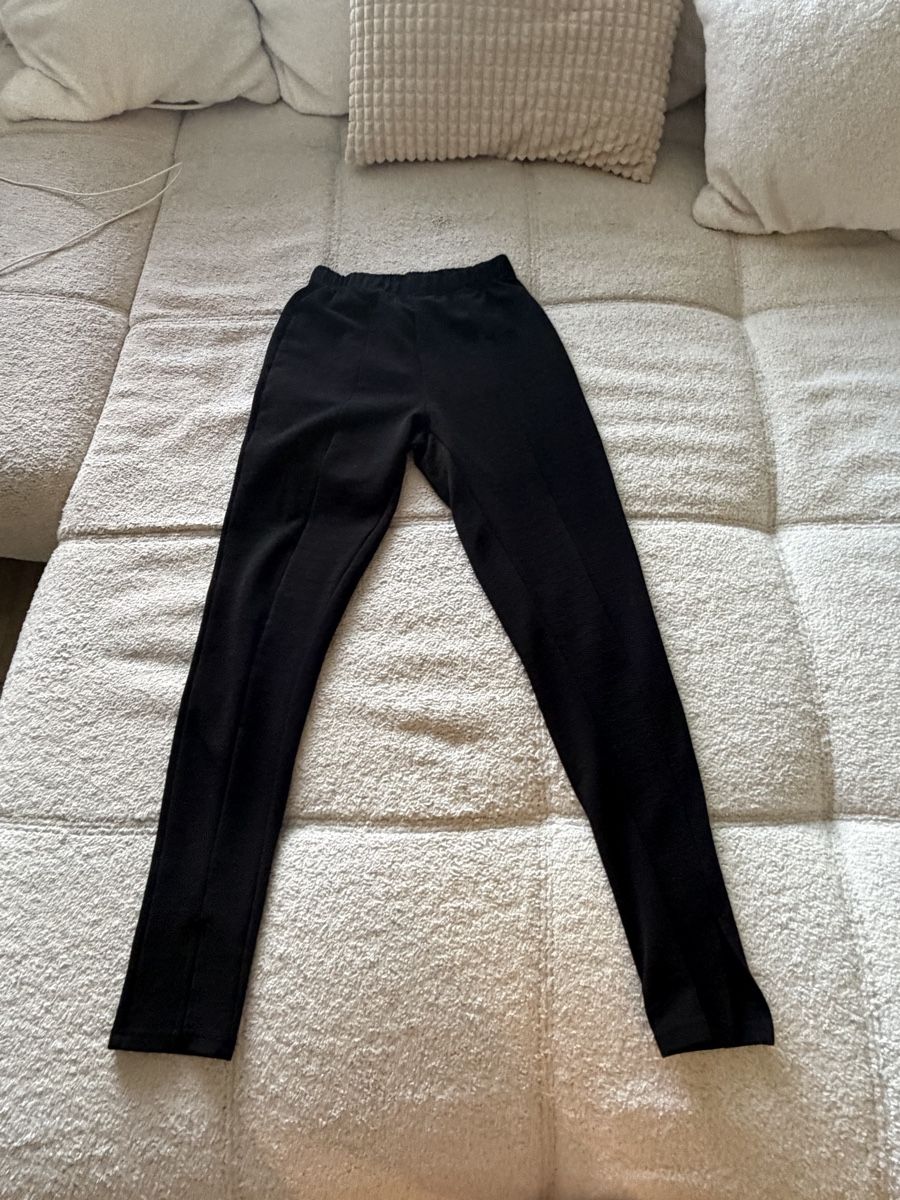 Zebra Leggings: Zebra Hose Schwarz Grösse M  – Gebraucht aus Benken SG von sar_9dsn