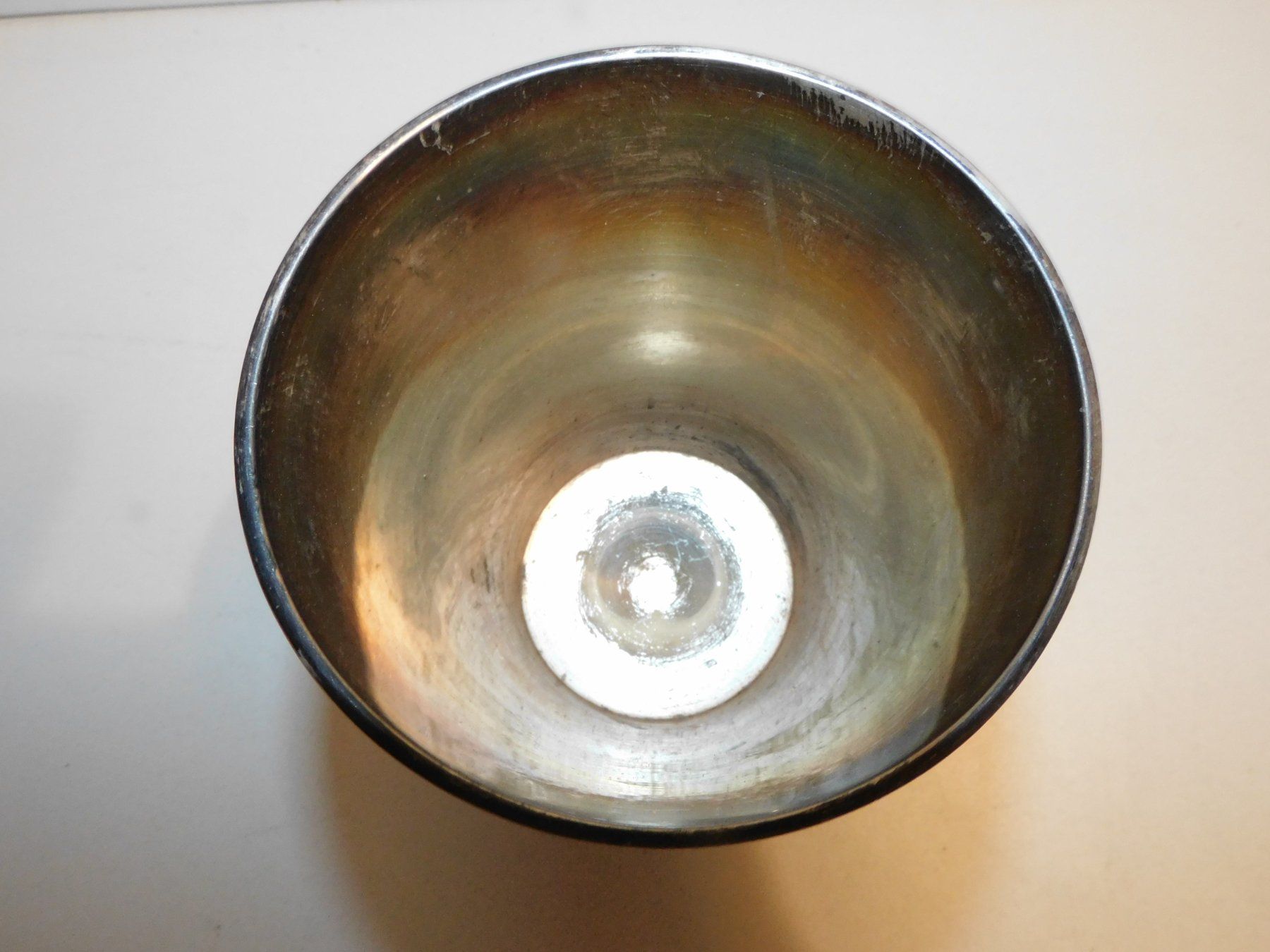 Altre raccolte & rarità: Becher alter versilberter Becher Pokal – Usato da Sursee venduto da 76 7
