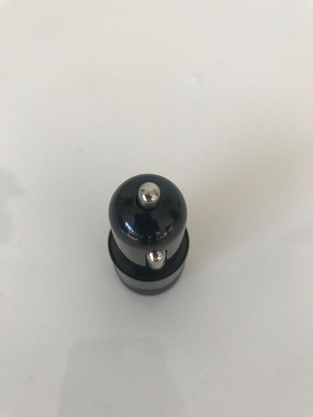 Caricabatterie: Auto USB Ladegerät – Usato da Lausanne venduto da opi_92cn 1