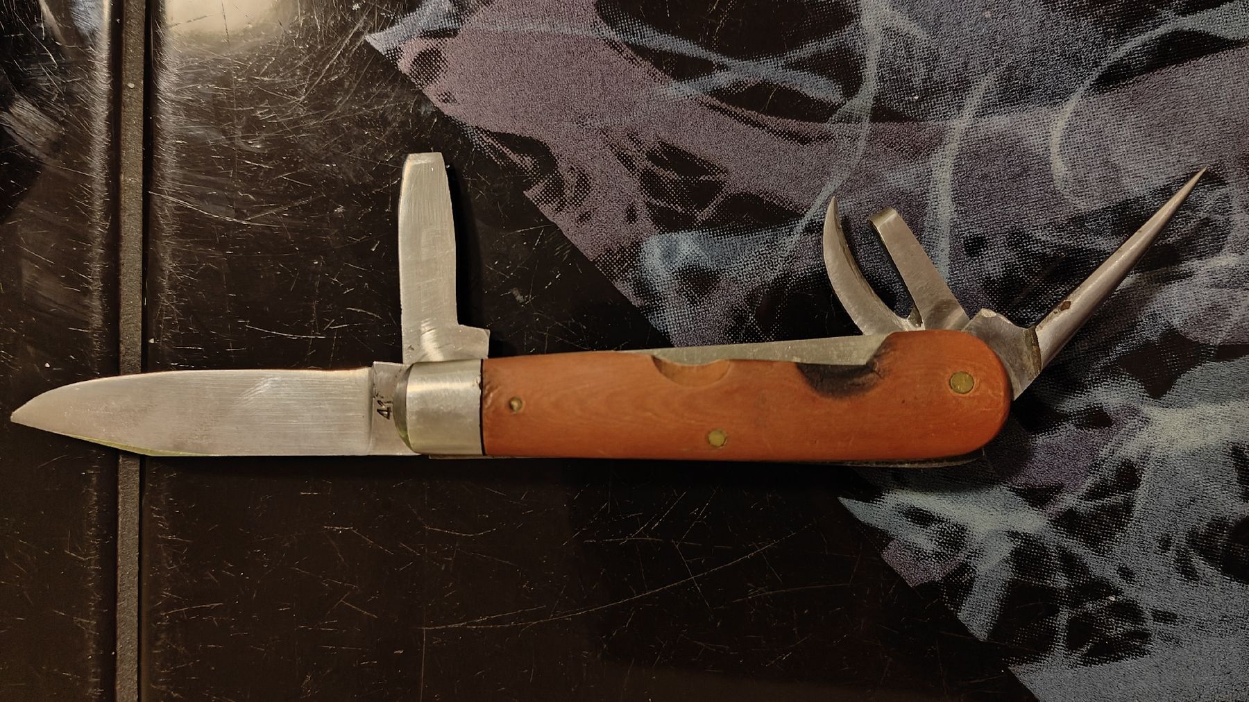 Victorinox Taschenmesser: Schweizer Armee Messer Victorinox 41 – Gebraucht aus Basel von rol_rmg6 2
