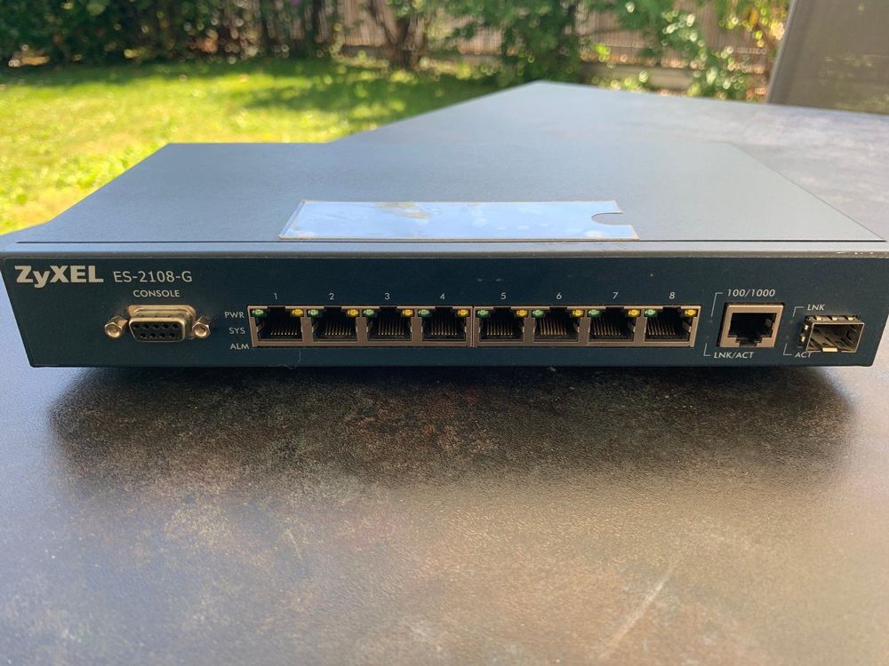 Zyxel Switch ES-2108-G | Kaufen auf Ricardo