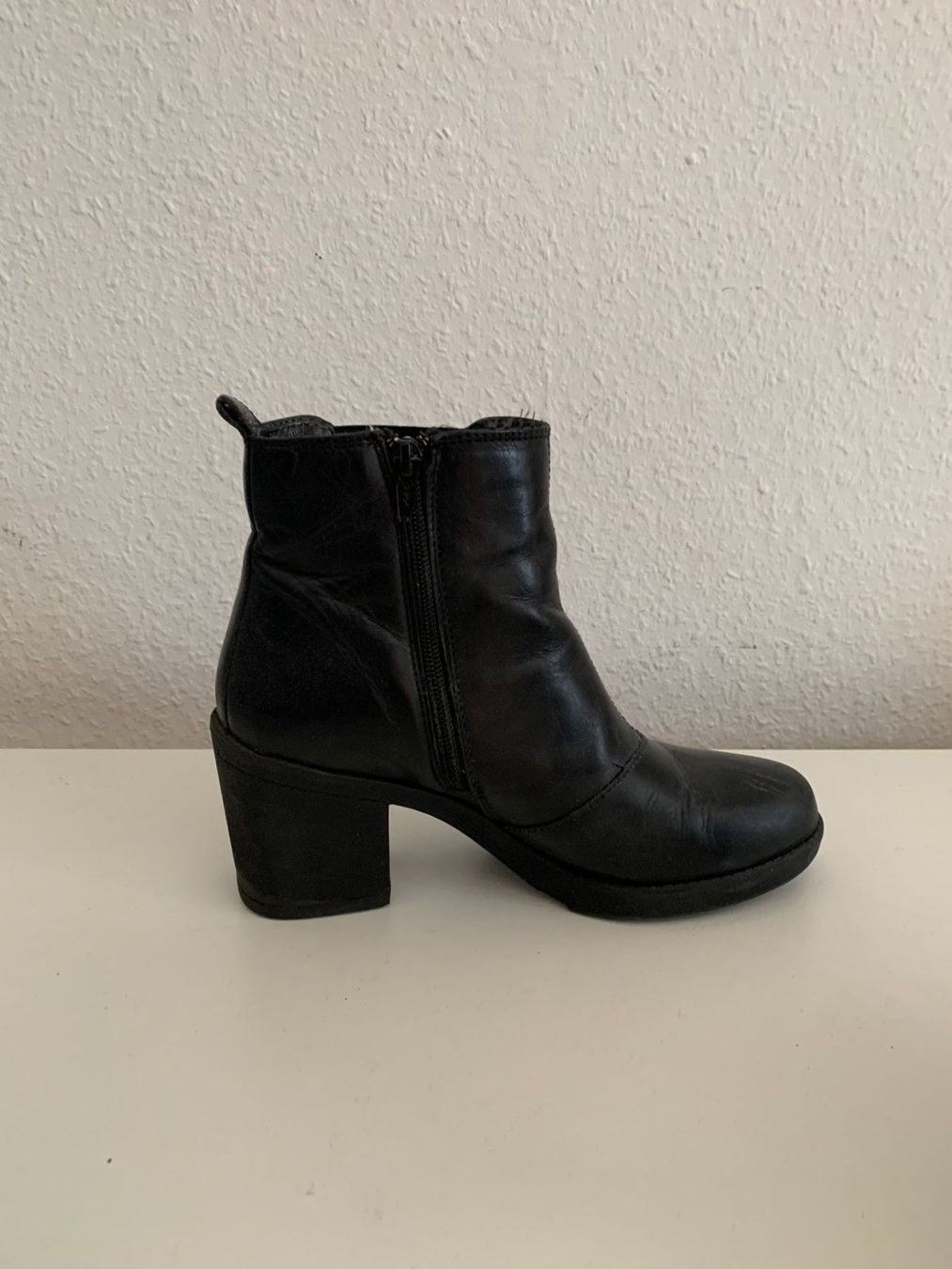 Damenschuhe: Leder Stiefelette schwarz - 38 – Gebraucht aus Zürich von Diazaio 3