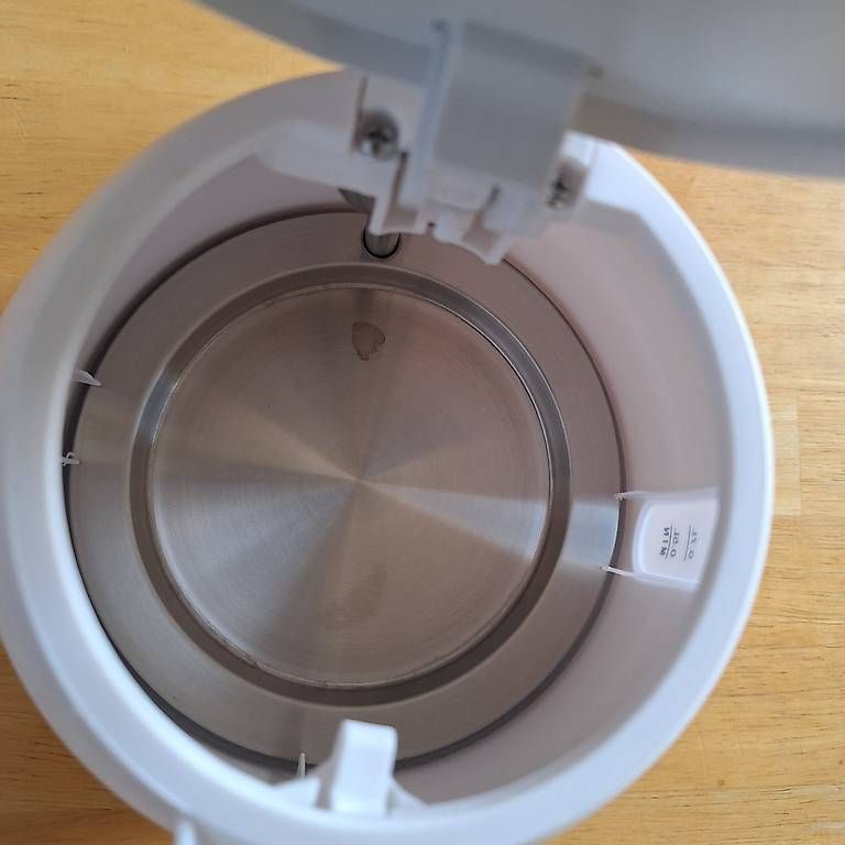 Rotel Bollitori: Rotel Wasserkocher 1L – Usato da Solothurn venduto da Nojted 2